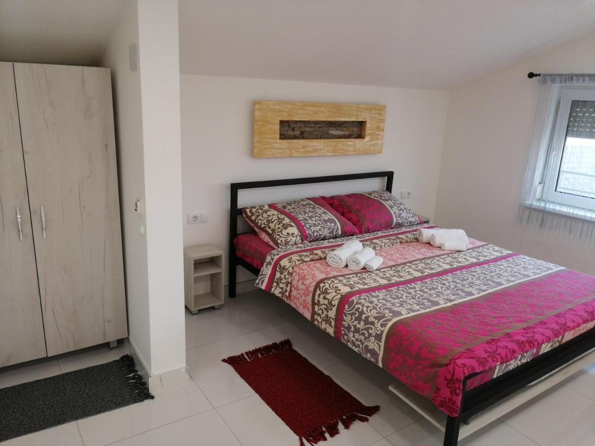 Vila Violeta Šabac Exterior foto